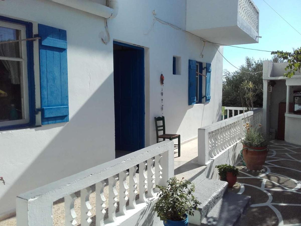Nikos Apartments Lefkos  外观 照片