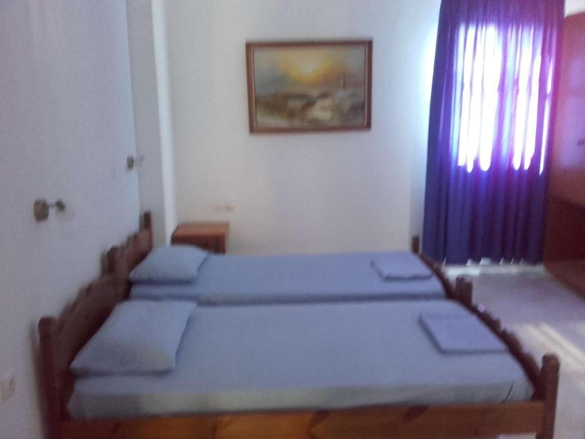 Nikos Apartments Lefkos  外观 照片